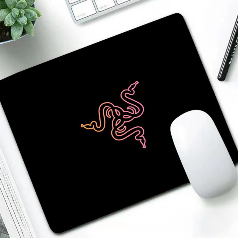 Laptop Accessories All - 레이저 럭셔리 마우스 패드 애니메이션 게이머
