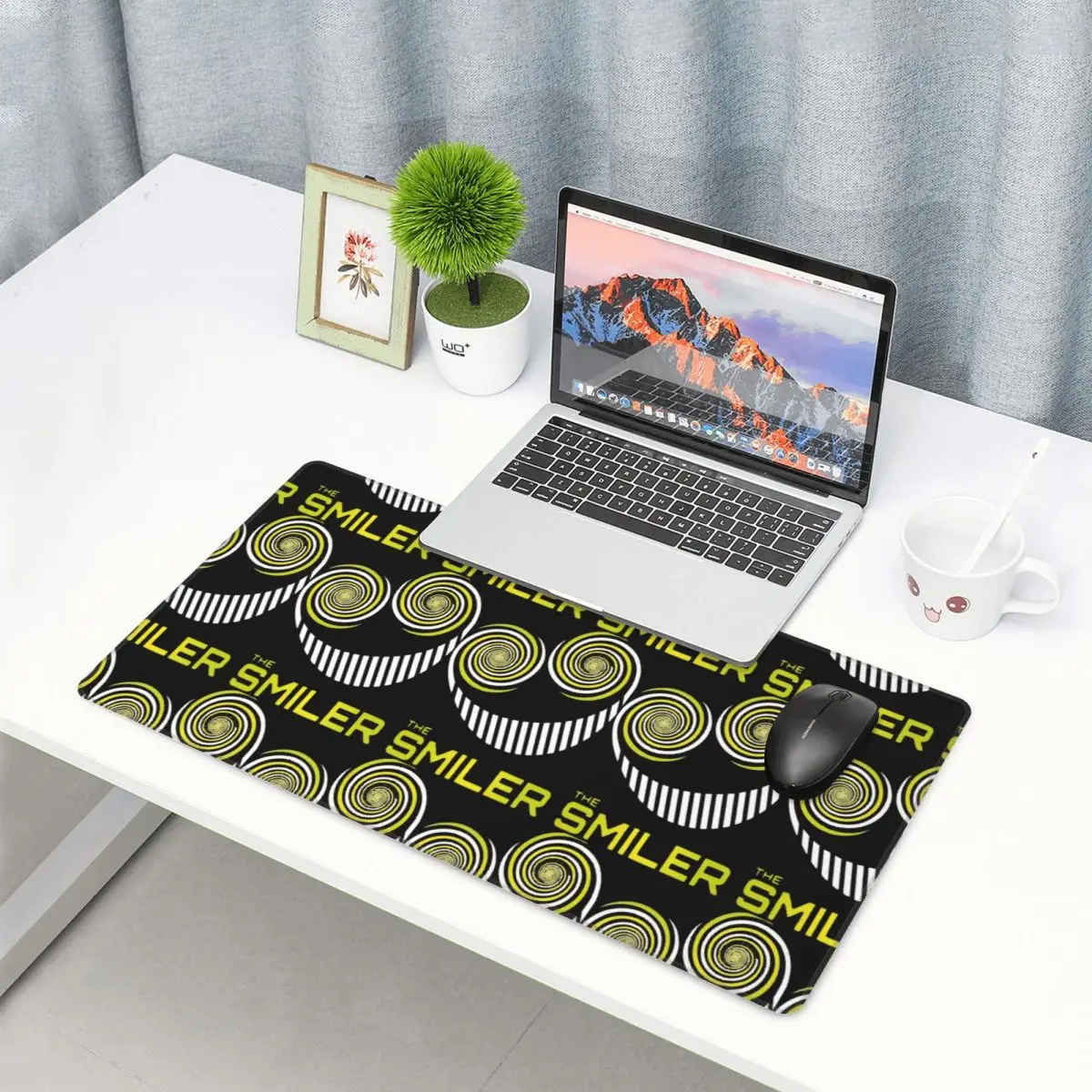 대형 마우스 패드 The Smiler Alton Tow - Laptop Accessories Uk 리뷰 및 가격